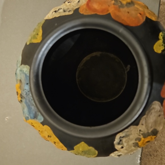 TIFFIN Black Amethyst Satin Glass Poppy Vase with raised molded flowers . - Picture 7 of 7